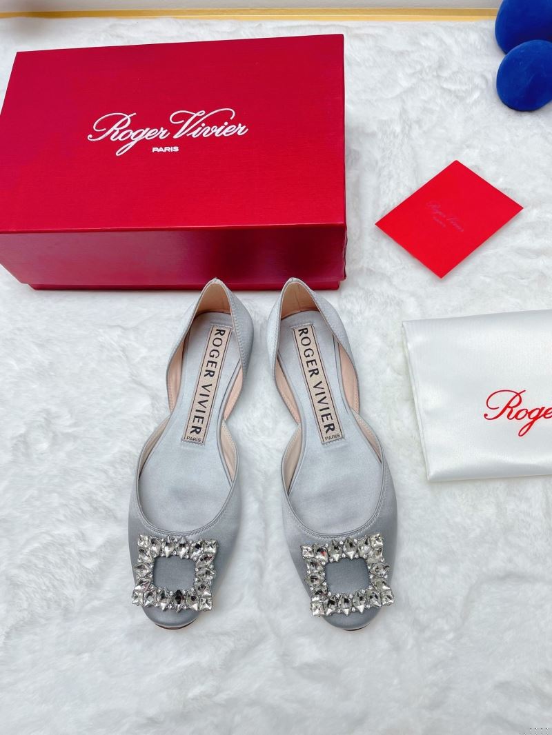roger u1u1er flat shoes